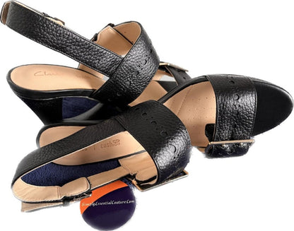 Clarks Black Leather Sandals - Size UK6D