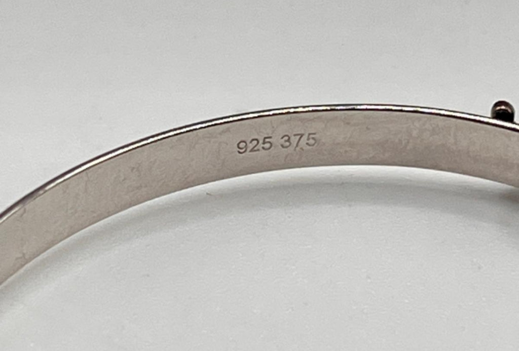 375 9k White Gold & 925 Silver
