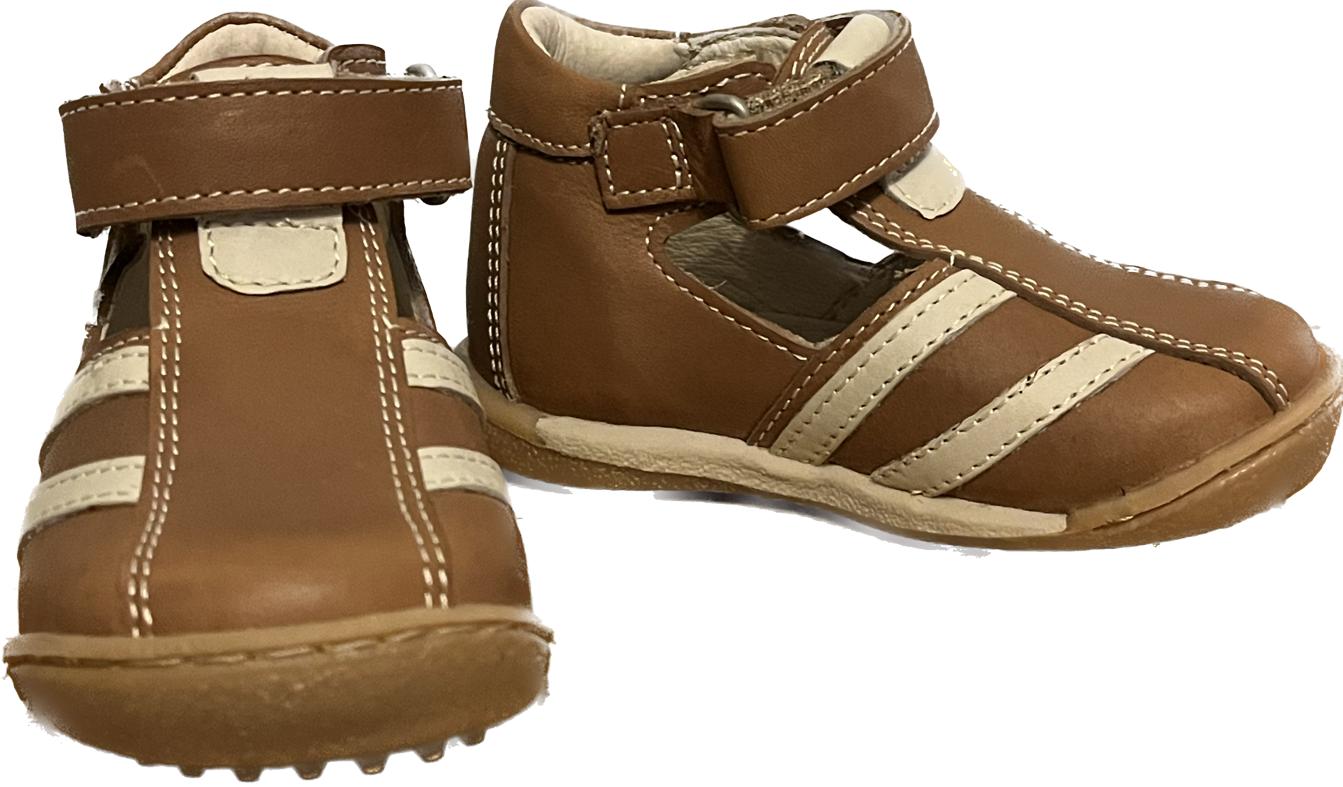 Aster Brown Leather Shoes size UK5 Infant  NEW with Box