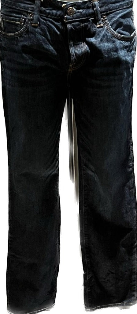 Abercrombie & Fitch - Front