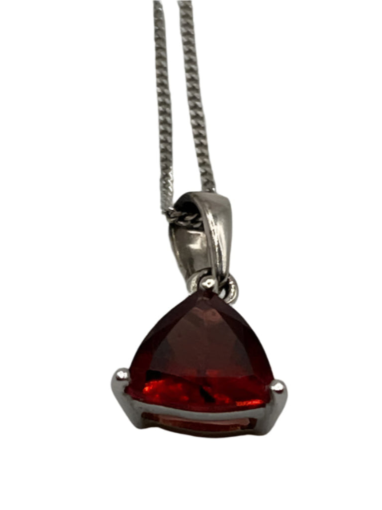9ct White Gold & Garnet Necklace - Chain Pendant and Chain Stamped