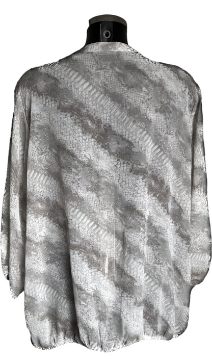 David Emanuel Grey & White Top - UK22
