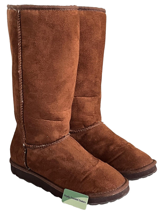 VANS Suede Boots UK7